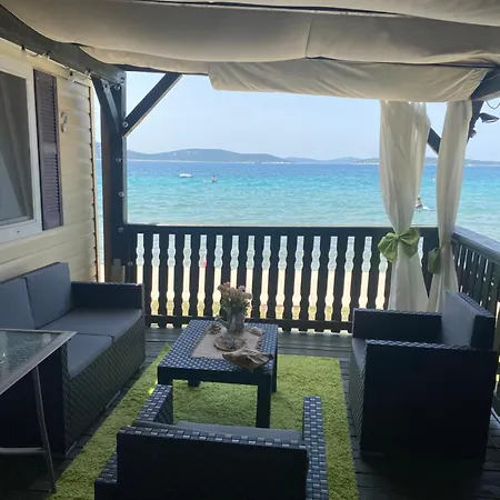 Casa de Férias Mobilny Domcek Eva Vodice